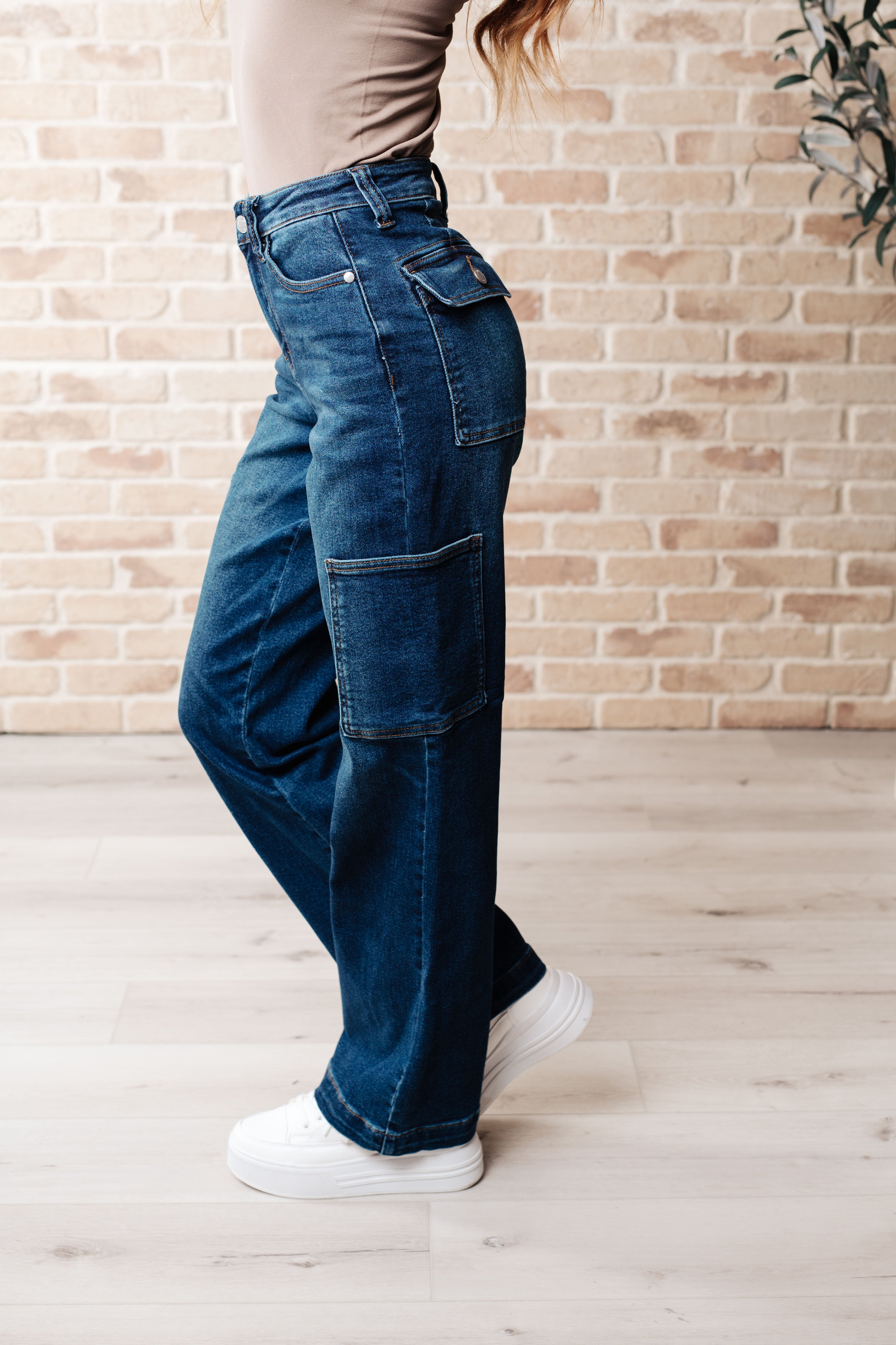 Judy Blue Leila High Rise Cargo Straight Jeans-side profile