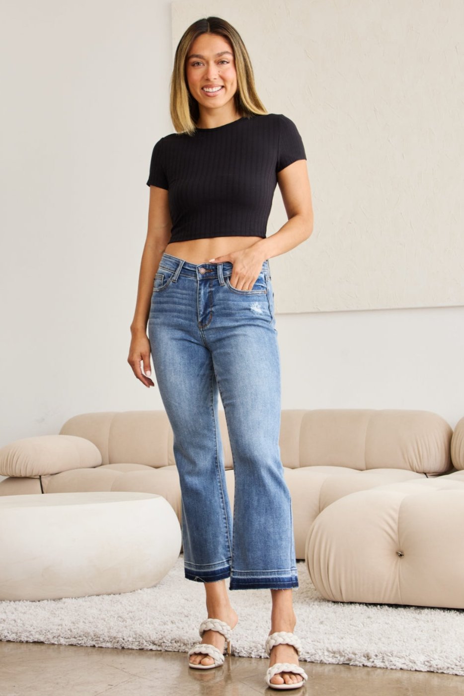 Judy Blue raw hem beachy crop jeans